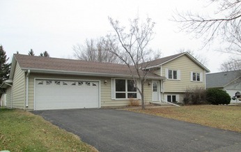 11742 99th Place No, Maple Grove, MN 55369 