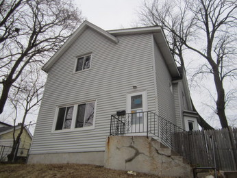 21 Magnolia Ave E, Saint Paul, MN 55117 