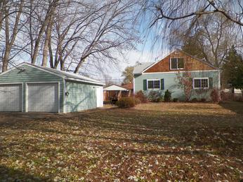 1668 Barclay Street, St Paul, MN 55106 