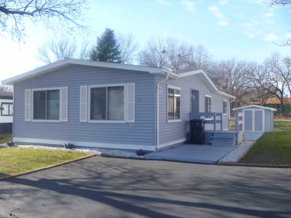 9616 W Sandpiper dr, Blaine, MN 55434 