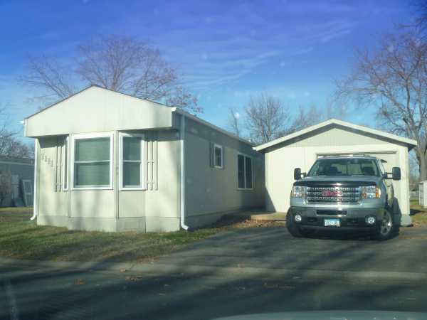 1111 96th ave ne, Blaine, MN 55434 