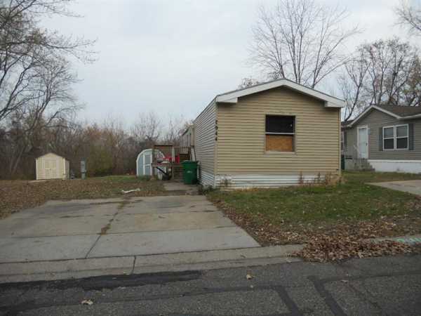 7944 Dickson Ave, Inver Grove Heights, MN 55076 