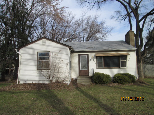 914 73rd Avenue N, Brooklyn Park, MN 55444 