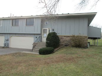 1044 Pontiac Lane, Chanhassen, MN 55317 