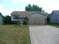 7260 158th Street W, Apple Valley, MN 55124 