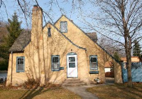 820 Belgrade Ave, North Mankato, MN 56003 