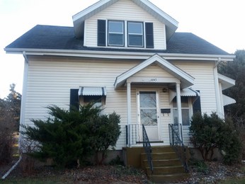 1143 S Main St, Zumbrota, MN 55992 