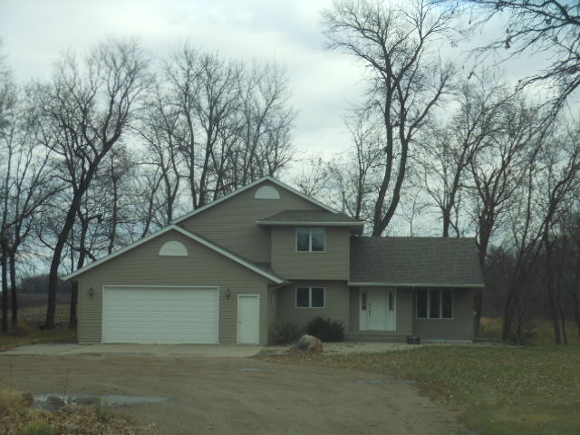 20784 Highway 15, Hutchinson, MN 55350 