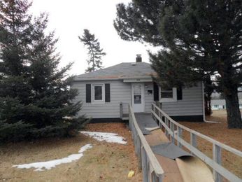 6326 Lexington St, Duluth, MN 55807 