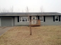 225 18th Ave SE, Cambridge, MN 55008 