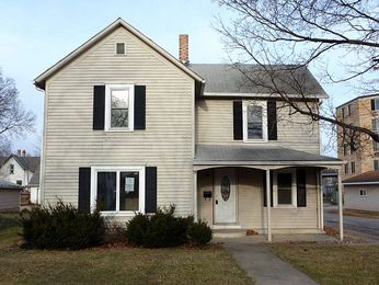 417 Elm Street, Saint Peter, MN 56082 