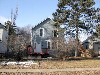 3711 3rd Ave W, Hibbing, MN 55746 
