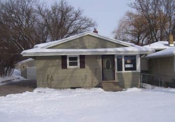 1745 Grace Lane, Saint Paul, MN 55106 