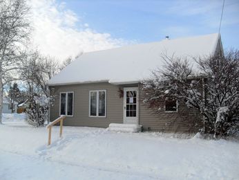 636 Fuller St, Shakopee, MN 55379 