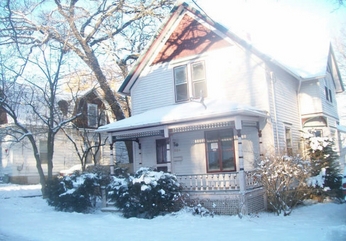 524 9th St, Red Wing, MN 55066 