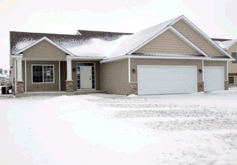 1188 Farmers Ln, Belle Plaine, MN 56011 