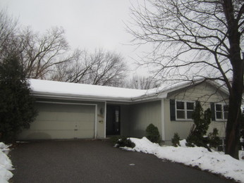 3230 Edgewood Ave N, Crystal, MN 55427 