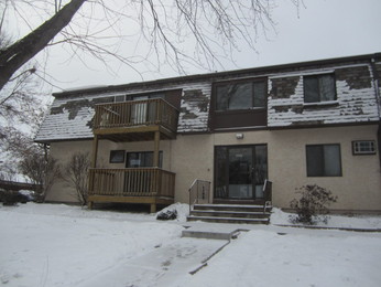 1207 Hewitt Ave #2, Saint Paul, MN 55104 