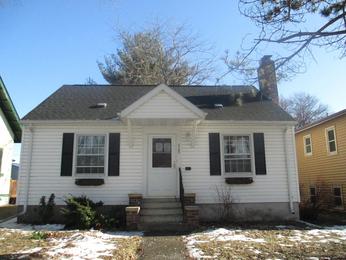 5107 44th Ave S, Minneapolis, MN 55417 