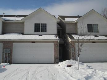 6464 15th St Place, Oakdale, MN 55128 