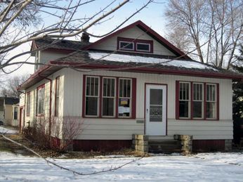 636 Lewis St S, Shakopee, MN 55379 