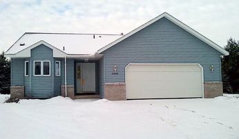 33470 Helium St NW, Cambridge, MN 55008 