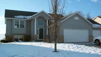 821 Quail Pkwy, Watertown, MN 55388 