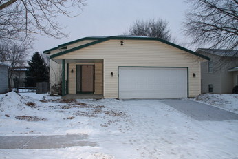 5224 144th Street W, Apple Valley, MN 55124 