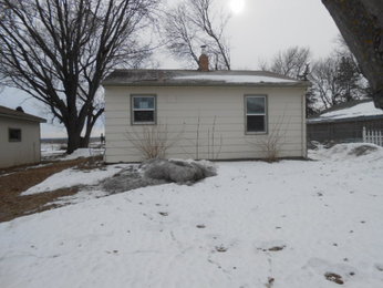 140 Nelson Blvd, Montrose, MN 55363 