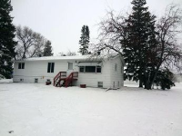 604 20th St N, Moorhead, MN 56560 