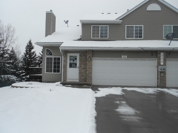 990 106th Ln NW 34, Coon Rapids, MN 55433 