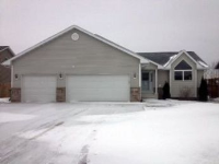 117 Cougar Drive, Mankato, MN 56001 