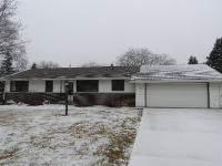 118 Capri Drive, Mankato, MN 56001 