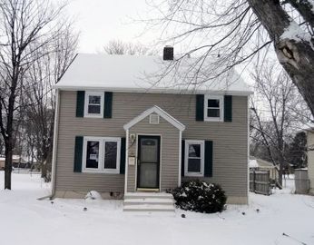 526 Park Ave NW, Faribault, MN 55021 