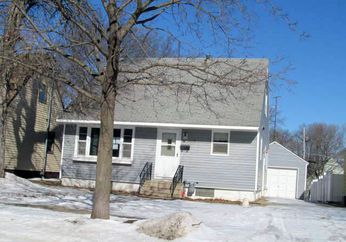 210 11th Avenue SW, Austin, MN 55912 