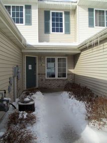 1526 Praha Street, New Prague, MN 56071 