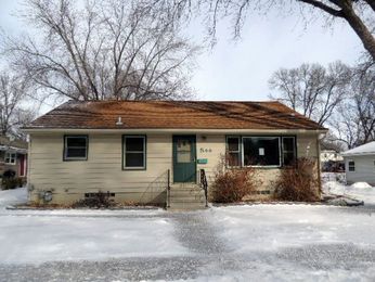 544 Monroe Avenue, North Mankato, MN 56003 