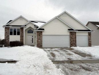 5180 Manor Brook Dr, Rochester, MN 55901 