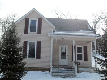 531 10th St, Red Wing, MN 55066 