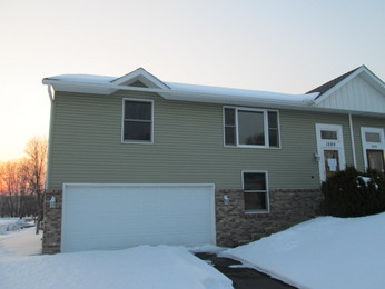 1289 Dennis St N, Maplewood, MN 55119 