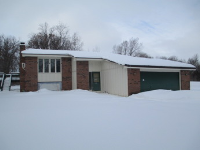 21800 Woodbine St N, Oak Grove, MN 55303 