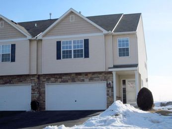 1755 Philipp Drive, Shakopee, MN 55379 