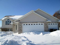 1105 Isanti Parkway, Isanti, MN 55040 