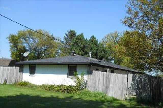 1061 60th St Ne, Sauk Rapids, MN 56379 