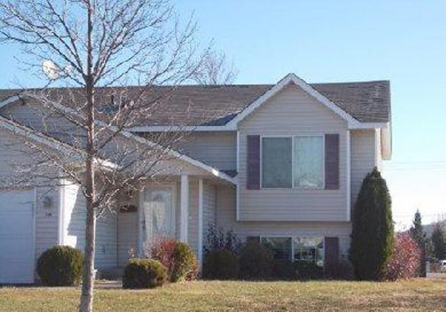 744 Heritage Ln, Belle Plaine, MN 56011 