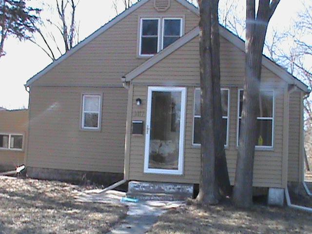 1417 East Main Street, Mankato, MN 56001 