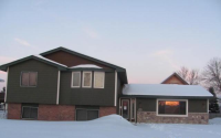 9732 Washburn Ave N, Brooklyn Park, MN 55444 