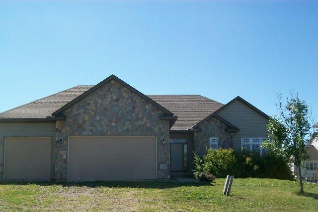 1433 SE 10th Street CirVLE, New Prague, MN 56071 