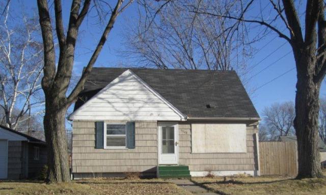 5728 Irving Avenue North, Brooklyn Center, MN 55430 