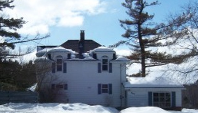 537 3rd St, Mora, MN 55051 